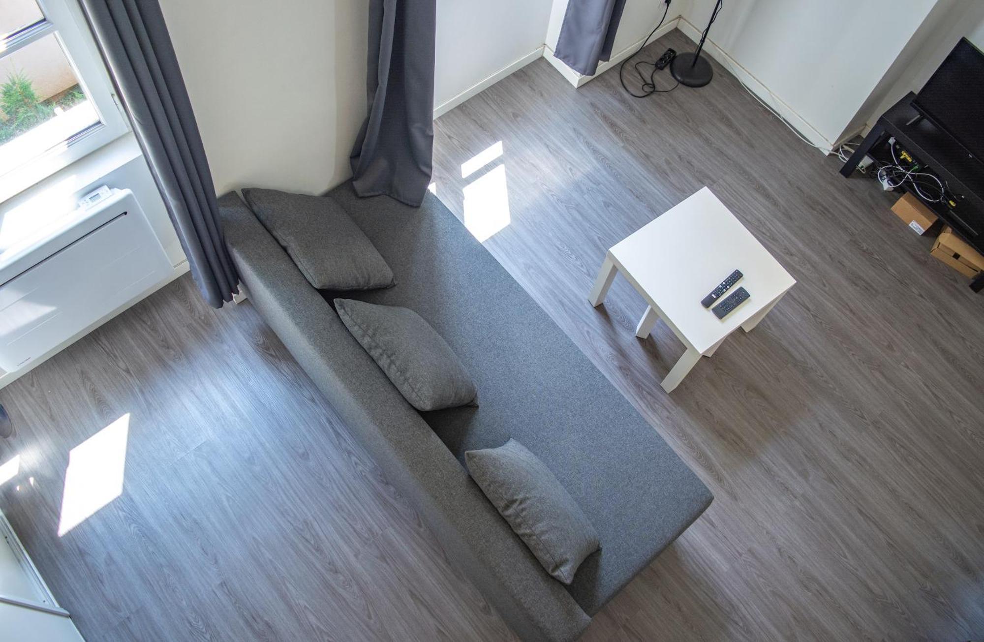 Appartement T1bis Avec Mezzanine *